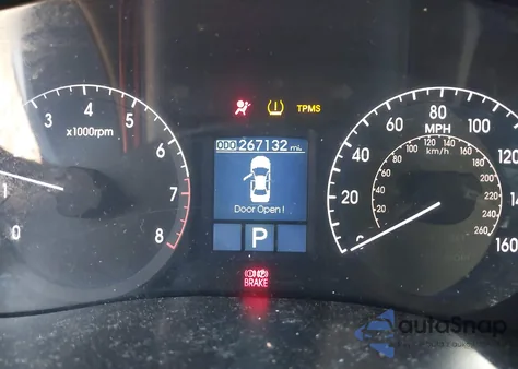 2012 Hyundai Genesis 3.8 from USA, damaged, VIN KMHGC4DD8CU154958